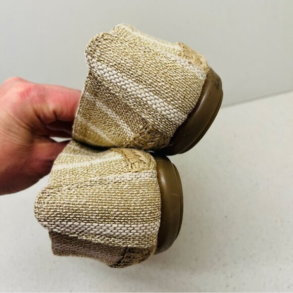 Aerosoles Stitch N Turn Solitaire Slip On  Espadrille Flats Metallic Gold Sz 9 - Picture 9 of 12